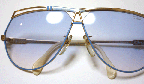 カザール（CAZAL）MOD954 古い大きめサングラス。