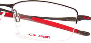 Ducati(hDJeB)Ƃ̃R{f